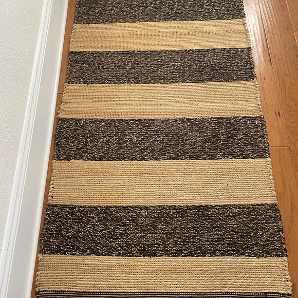 Set of 4 Ikea UGILT Rugs Used but in good condition. - Picture 5 of 12